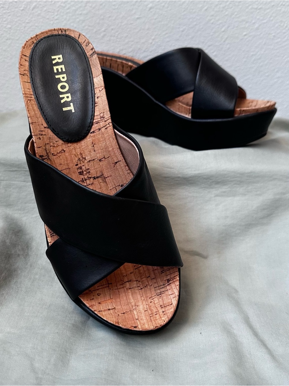 Black Cork Platform Crossover Slide Mules 6.5 - Picture 2 of 4